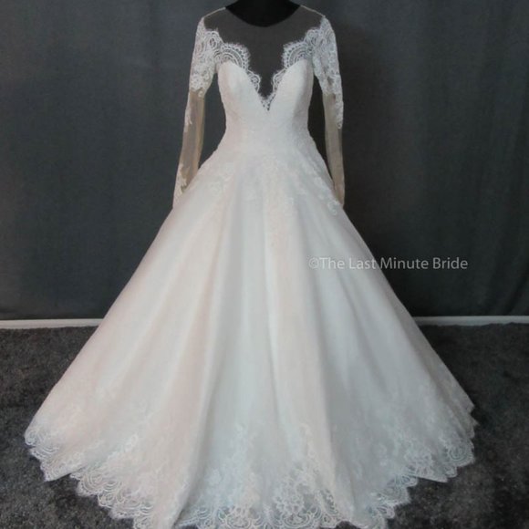 Allure Dresses & Skirts - Allure style 9366 Wedding Dress